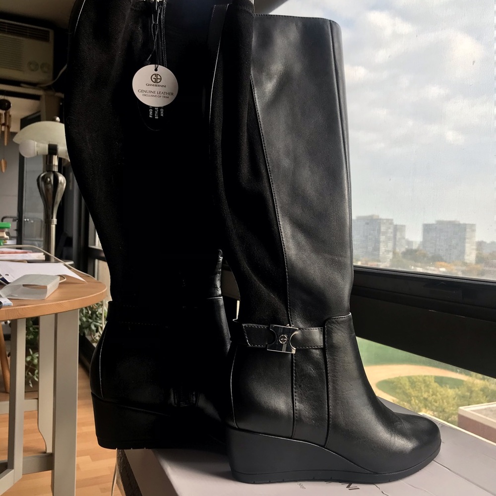 Gianni Bernini Memory Foam Black Leather boots 6.5